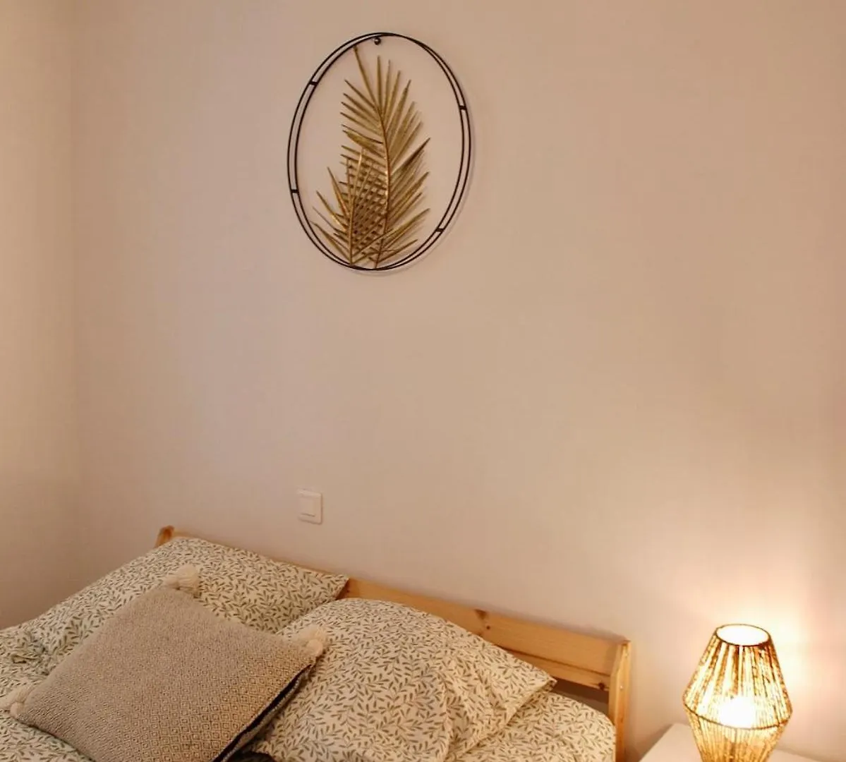 Bel Appartement De Quartier, Terrasse Et Jardin Montélimar